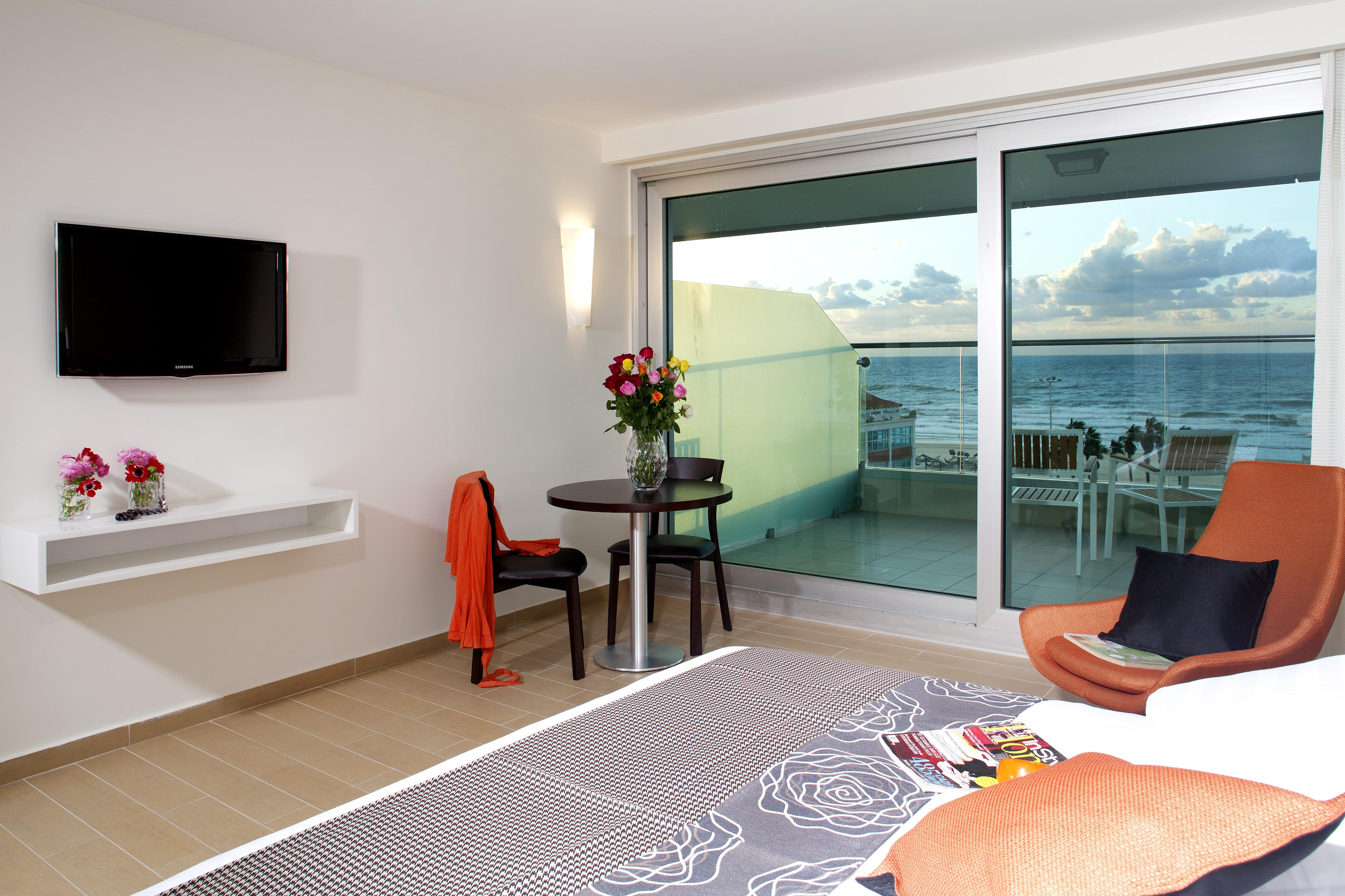 West All Suites Hotel Ashdod Ngoại thất bức ảnh