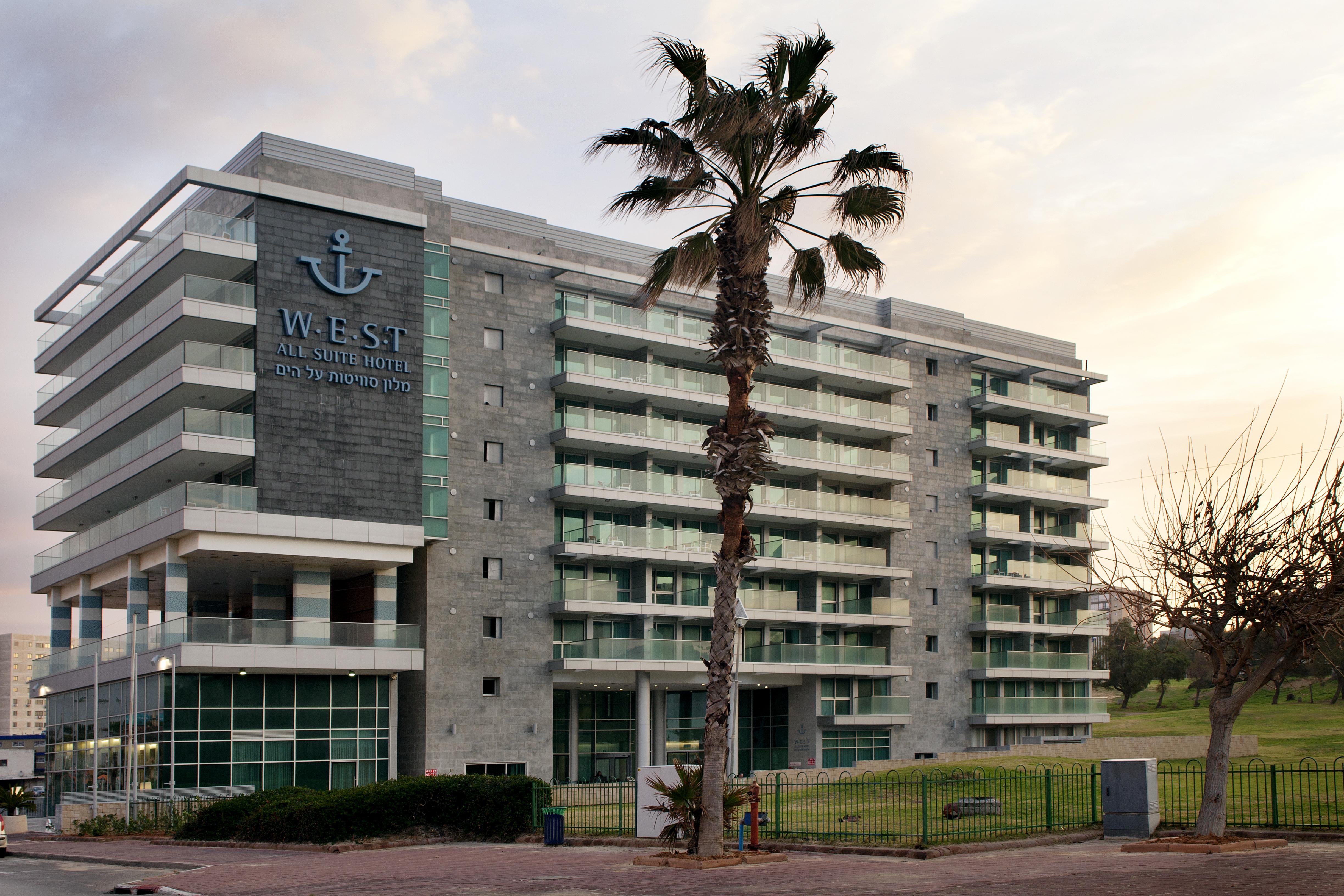 West All Suites Hotel Ashdod Ngoại thất bức ảnh