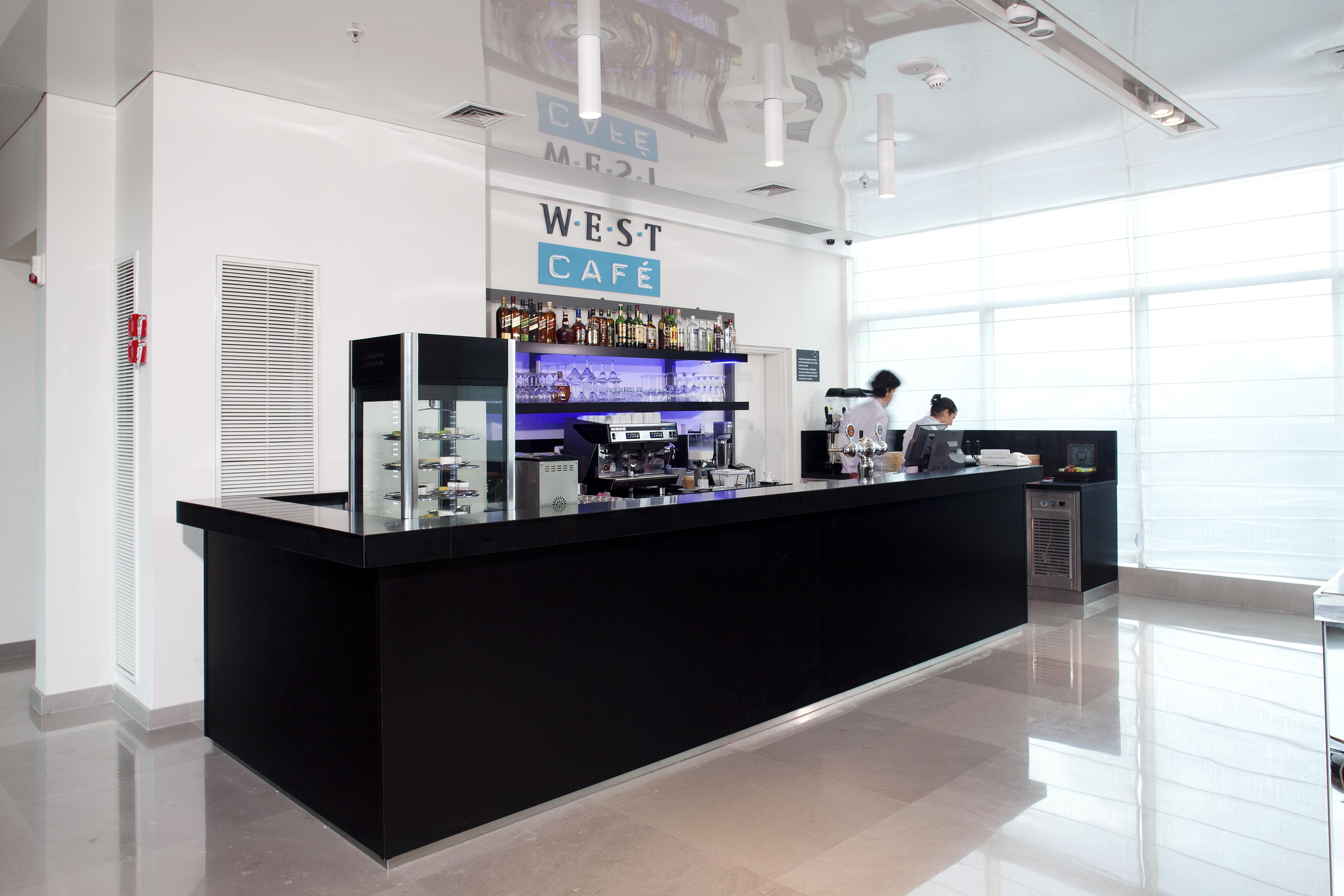 West All Suites Hotel Ashdod Ngoại thất bức ảnh
