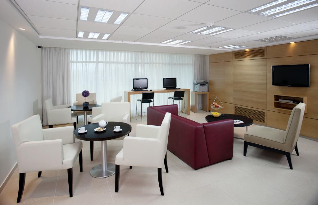 West All Suites Hotel Ashdod Ngoại thất bức ảnh
