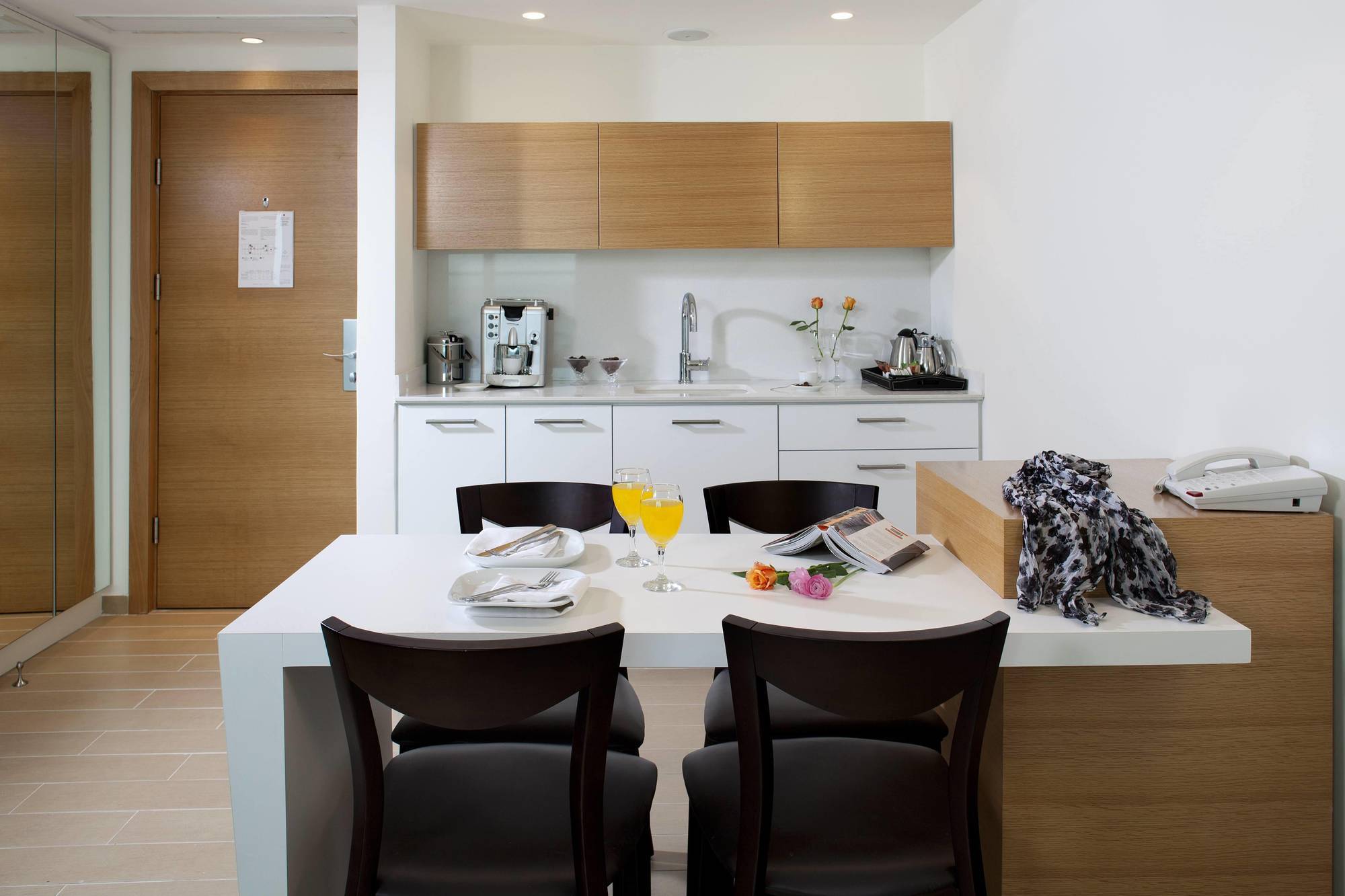 West All Suites Hotel Ashdod Ngoại thất bức ảnh
