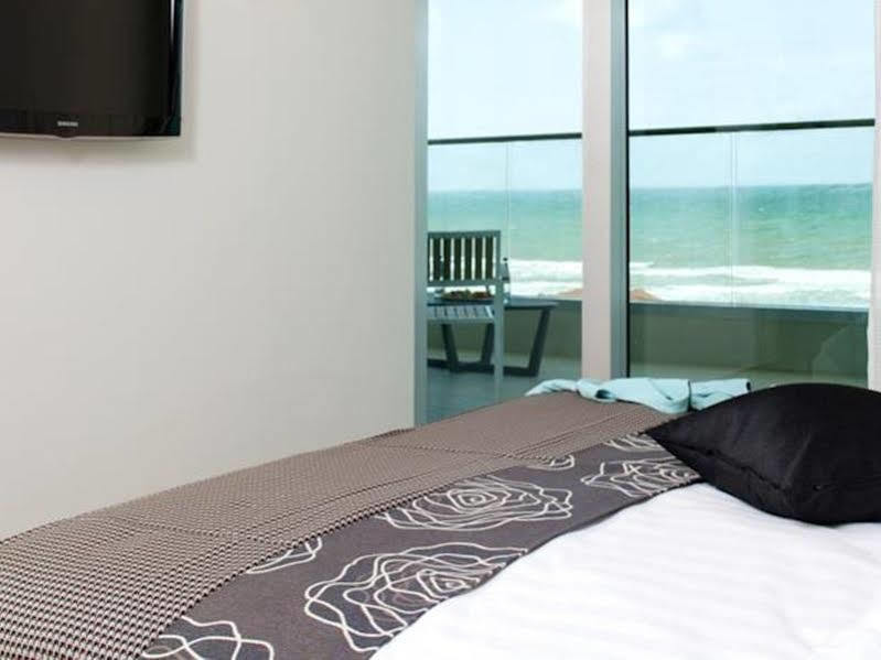 West All Suites Hotel Ashdod Ngoại thất bức ảnh