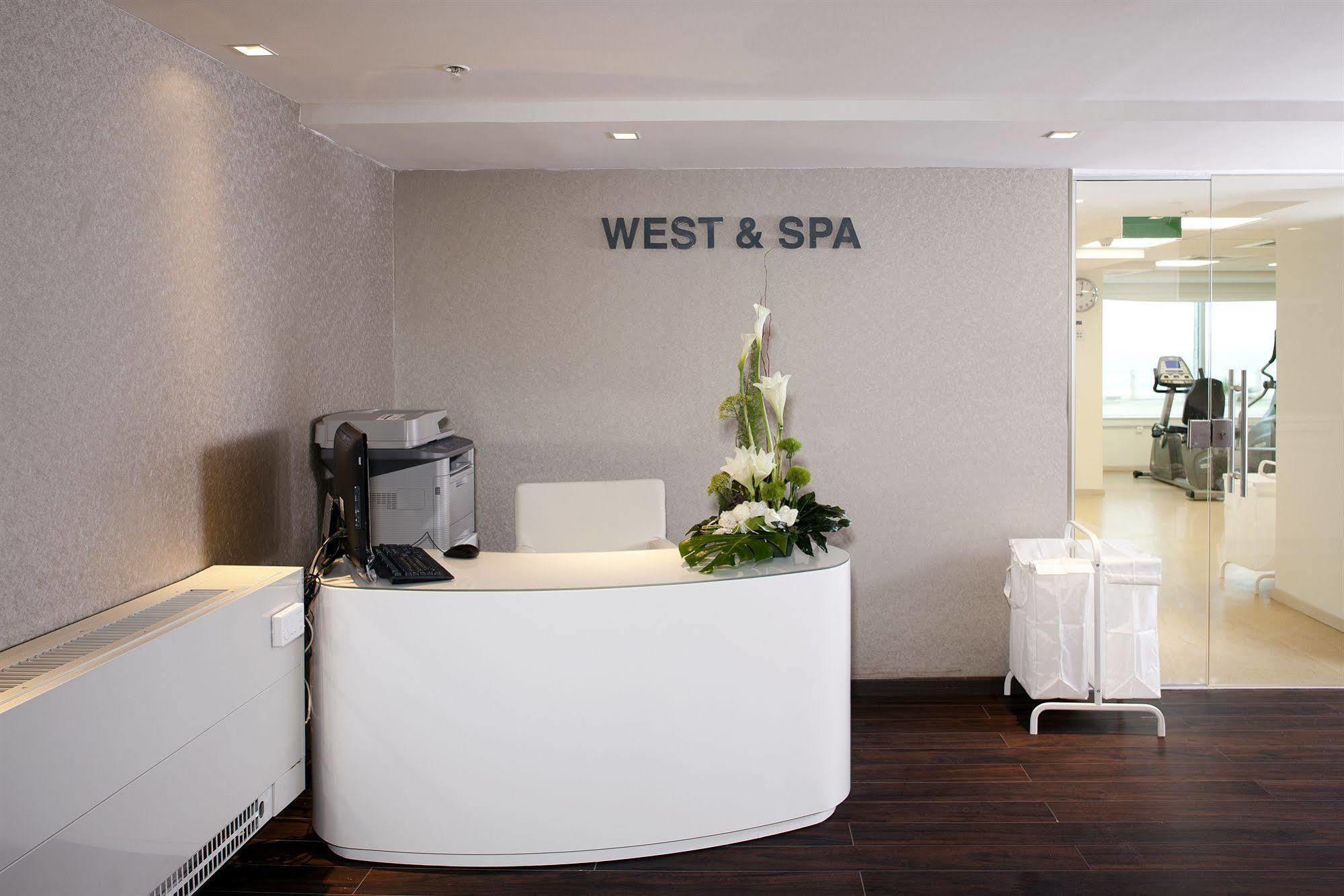 West All Suites Hotel Ashdod Ngoại thất bức ảnh