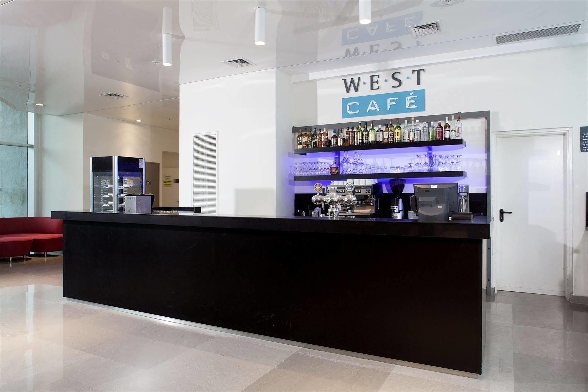 West All Suites Hotel Ashdod Ngoại thất bức ảnh